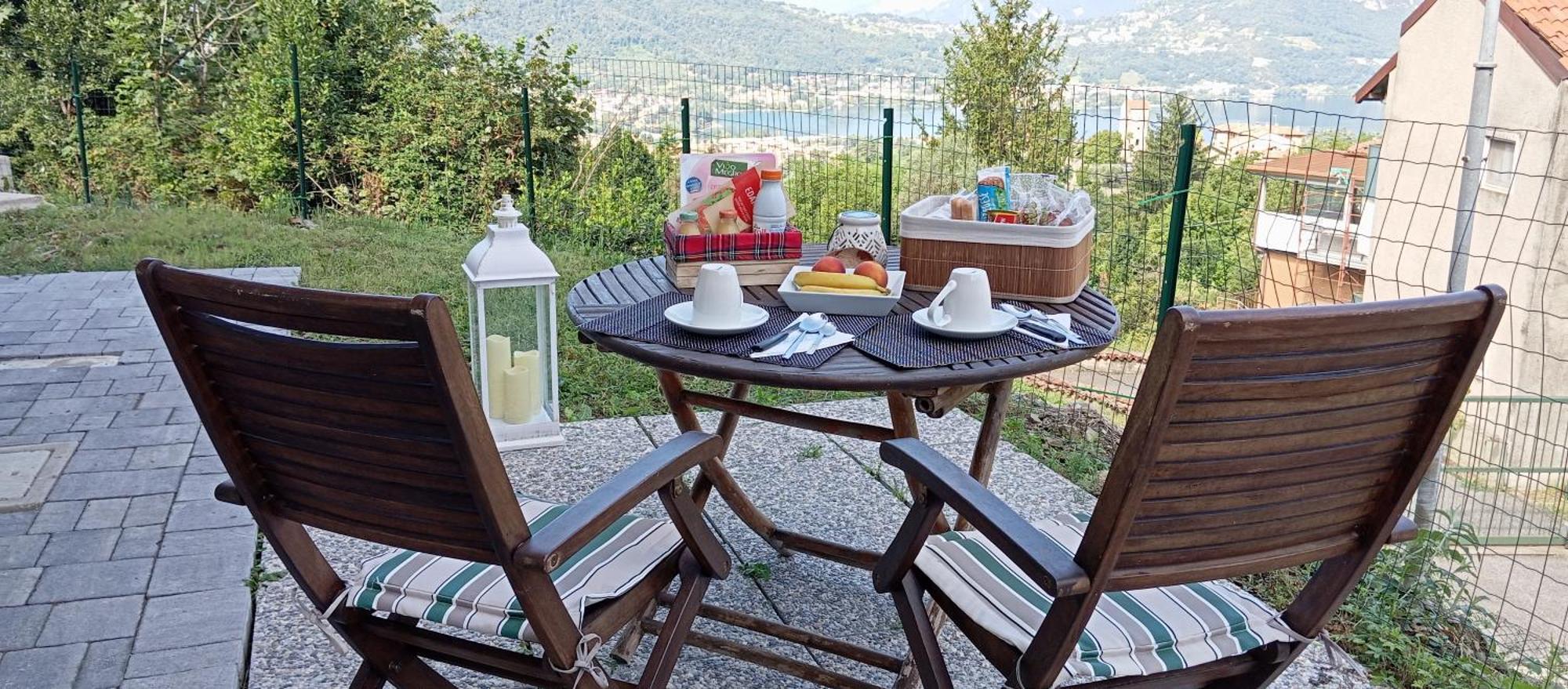 Bed and Breakfast La Dimora Dei Due Laghi Calolziocorte Exteriér fotografie